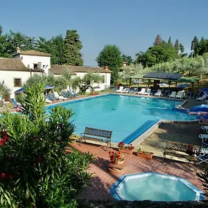 Con Piscina A Appartamento